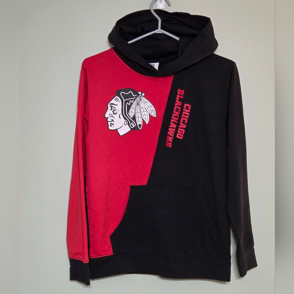 Chicago Blackhawks Red+Black NHL Hockey Sweater Youth XL/Womens Small